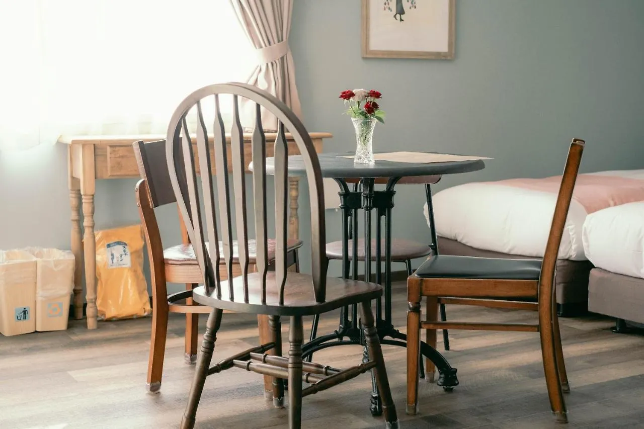 **  7 Rooms Hotel & Cafe - 30Mins From Disneyland طوكيو اليابان