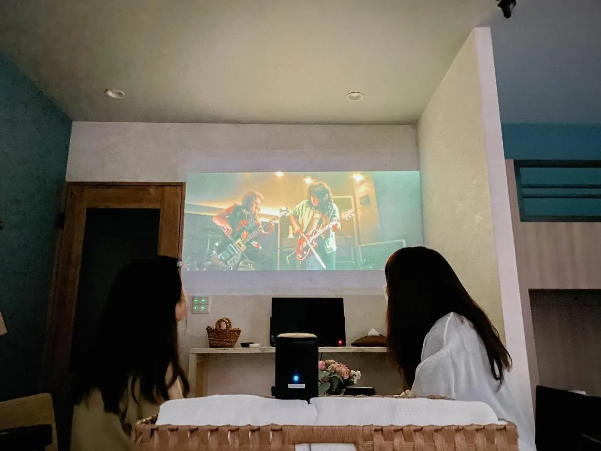 7 Rooms Hotel & Cafe Tokyo