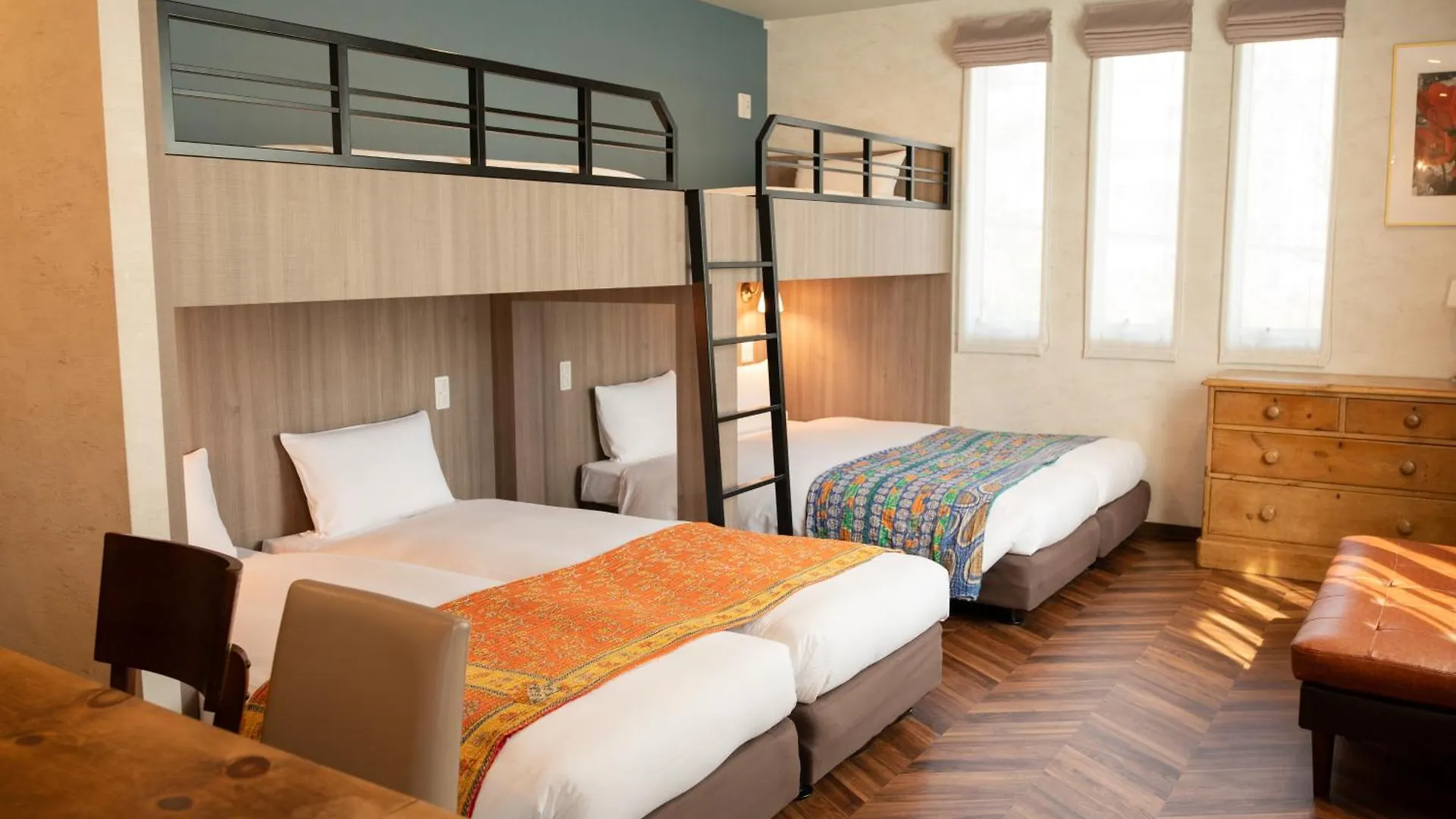 7 Rooms Hotel & Cafe Tokyo